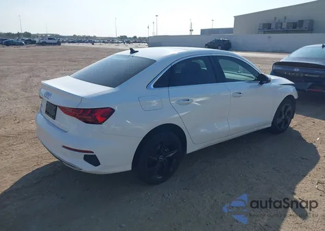 2022 Audi A3 Premium 40 Tfsi Front-Wheel Drive S Tronic z USA, uszkodzony, nr VIN WAUAUDGY1NA047239